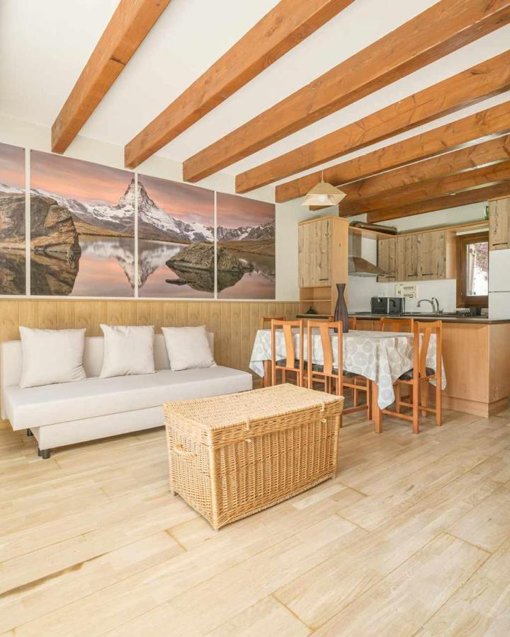 Casa Los Altos De Santiago Villanúa Exteriér fotografie